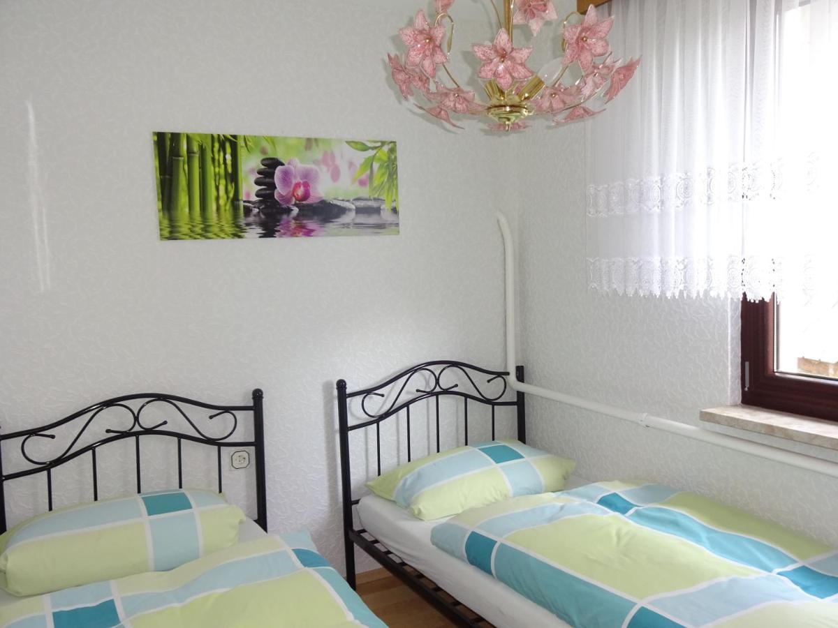 Ferienwohnung Rennsteigblick Viernau Esterno foto